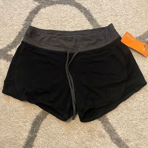 CHAMPION C9 Black active shorts